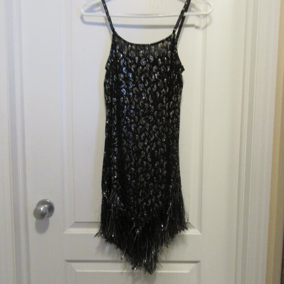 Nightie /  Performance Costume - Picture 2 of 9